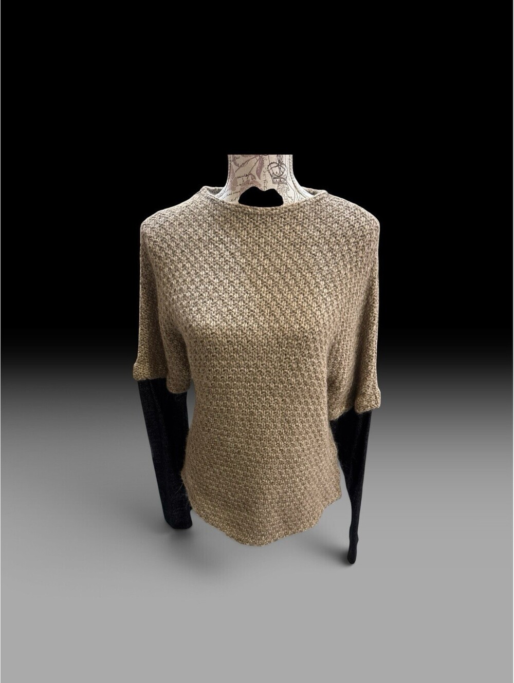 Versace Jeans Tan Textured Tan Short Slv. Sweater Long Slv.  Shirt NWOT Wool Bld